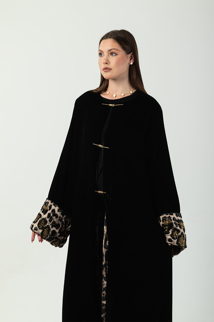 عباءه خياال الملكيه🐆🖤✨